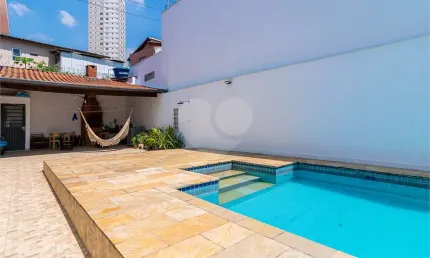 Casa com 3 quartos à venda na Rua da Contagem, --, Saúde, São Paulo