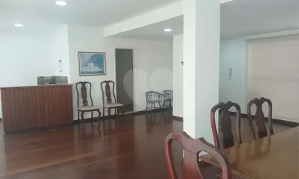 Apartamento - Vila Olímpia - 3 Dormitórios  - 100m².