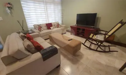 Casa com 3 quartos à venda na Rua Pindaúva, --, Jardim Aeroporto, São Paulo