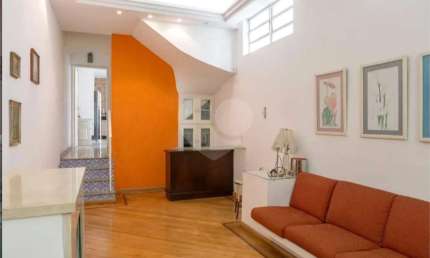 Casa com 4 quartos à venda na Rua Bárbara Heliodora, --, Lapa, São Paulo