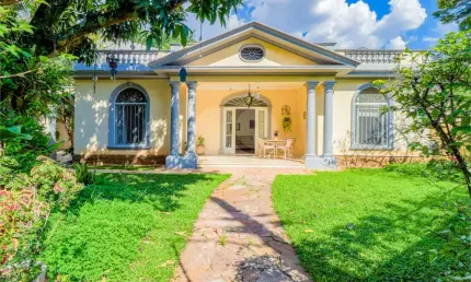 Casa com 2 quartos à venda na Rua Alemanha, --, Jardim Europa, São Paulo