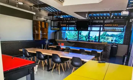 Prédio inteiro, para investimento, a venda em Pinheiros - 50 m da Estação Sumaré.