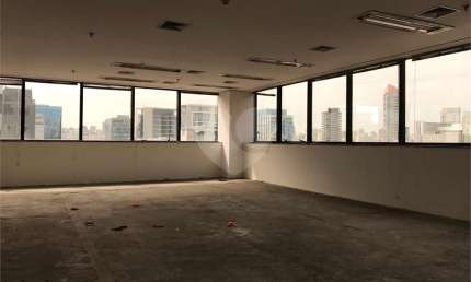 Sala comercial para alugar na Rua Fidêncio Ramos, --, Vila Olímpia, São Paulo