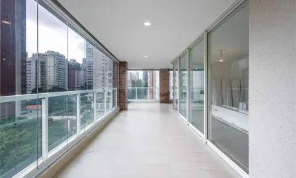Apartamento de 197m2, 3 suítes, lavabo, varanda gourmet, 3 vagas, lazer completo no Paraíso.