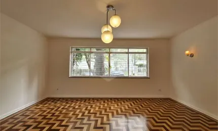 Casa com 3 quartos à venda na Rua Xavier Gouveia, --, Campo Belo, São Paulo