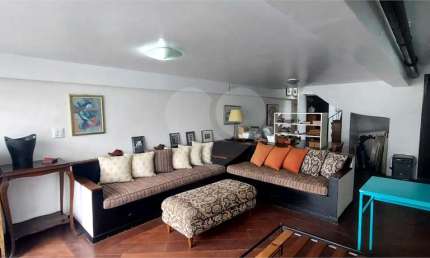 Casa com 3 quartos à venda na Rua Doutor José Cândido de Souza, --, Moema, São Paulo