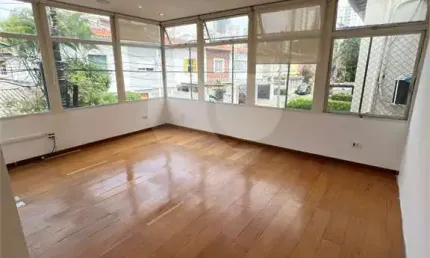 Casa comercial para alugar na Rua Doutor Alceu de Campos Rodrigues, --, Vila Nova Conceição, São Paulo