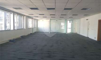 Ponto comercial para alugar na Avenida Paulista, --, Bela Vista, São Paulo