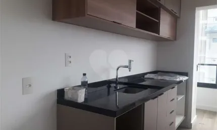 Condomínio VN CAPOTE VALENTE. Imóvel à Venda Novo, 2 Dormitórios, Semi mobiliado. Lazer Completo!