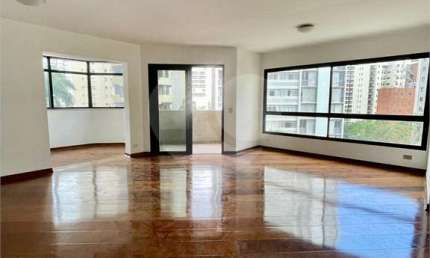 Excelente apartamento para locação com 190 m² e 3 vagas no Jardim Paulista!!
