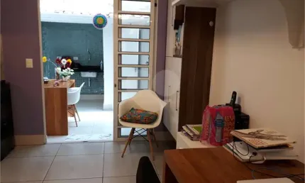 Campo belo comercial que aceita permuta por casa maior em local próximo.