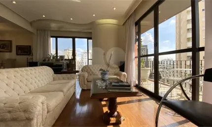 Apartamento com 3 quartos à venda na Avenida Jurucê, --, Moema, São Paulo
