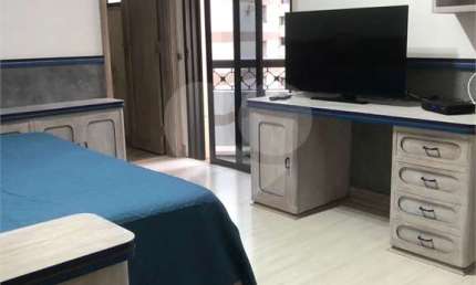 Apartamento alto padrão, 1 por andar, 3 suítes 4 vagas Jardim Paulista!