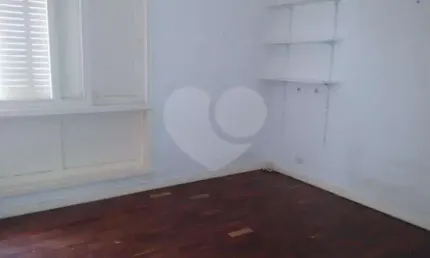 Excelente apartamento predio recuado e arborizado otima localizacao
