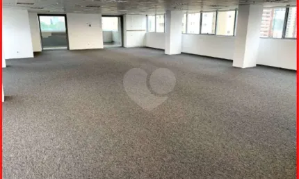 Casa comercial para alugar na Rua Luiz Seráphico Júnior, --, Chácara Santo Antônio, São Paulo
