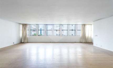 Amplo apartamento em excelente localização, no coração dos Jardins