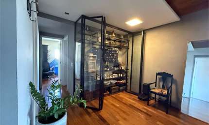 Apartamento á venda na Aclimação - São Paulo SP - 2 suítes, varanda gourmet, 2 vagas, lazer de clube