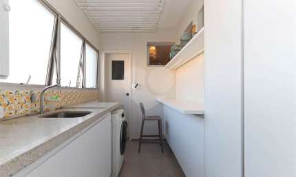 Apartamento-São Paulo-CAMPO BELO | Ref.: REO1076349