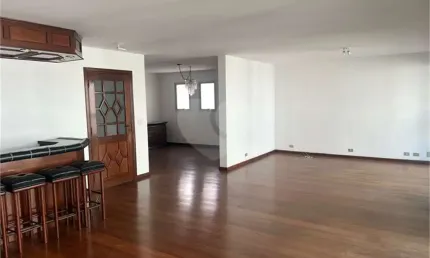 Apartamento com sala ampla, 3 dormitórios, 1 suíte, 3 vagas fixas no jardim paulista