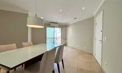 Apartamento em andar alto em moema pássaros com 2 dormitórios + home e 2 vagas de garagem - todo reformado.