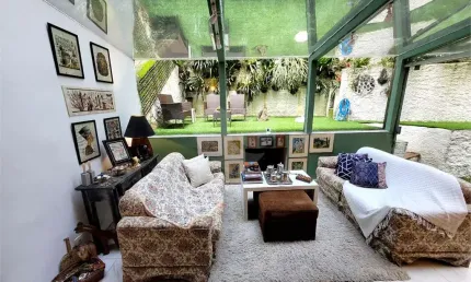 Garden com 270 metros úteis em Empreendimento Vintage Próximo ao Colégio Dante