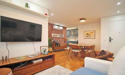 Apto mobiliado no Paraiso, próx. à Paulista e Beneficêcia Portuguesa, reformado, 2 dorm.(1 ste), 1 vaga, ar cond., andar alto