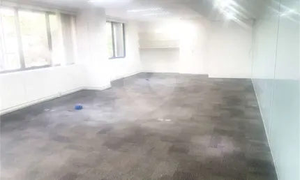 Excelente sala comercial com 151m² disponível para venda e locação no Brooklin
