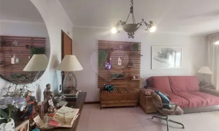 Apartamento em Moema, 3 quartos, 2 banheiros, 1 vaga, lazer completo.
