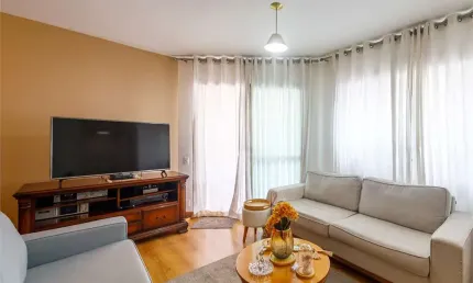 Apartamento a venda com 120m2  4 dorms(1 suite) e 3 vagas