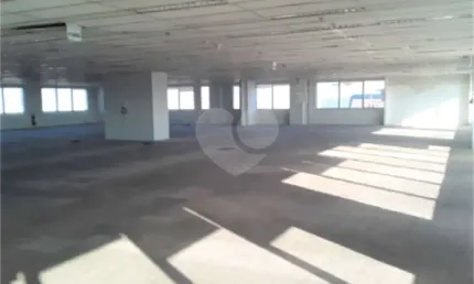 Casa comercial para alugar na Avenida Paulista, --, Bela Vista, São Paulo