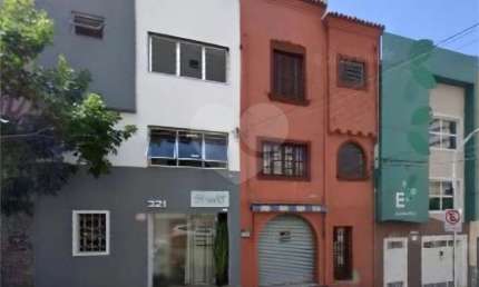 Pinheiros | Apartamento | 70m² | 2 domitórios | 1 banheiro