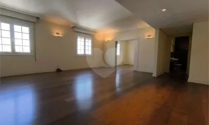 Lindenberg à Venda no Jardim América com 4 Dormitórios e 2 Vagas