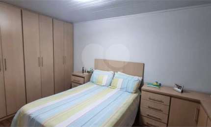 Venda de Sobrado com 4 Casas + Loja na Vila da Saúde – Excelente Oportunidade para Investidores! 344 úteis