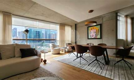 Apartamento à Venda na Vila Nova 2 Quartos e 3 Vagas