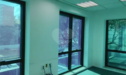 sala comercial ao lado do metrô , estação Moema , ar condiconado, terraço