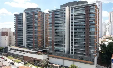 Apartamento em alto de pinheiros | 232m² | 3 suítes | 3 vagas