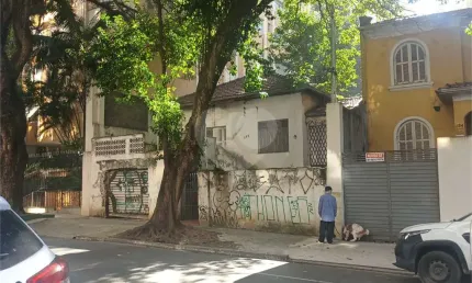 Terreno em Localização Privilegiada nos Jardins – Alameda Lorena entre Pamplona e Campinas