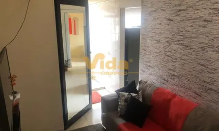Apartamento em Conjunto Habitacional Presidente Castelo Branco - Carapicuíba, SP
