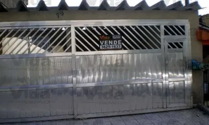 Casa Térrea à venda em Vila Silviania  -  Carapicuíba