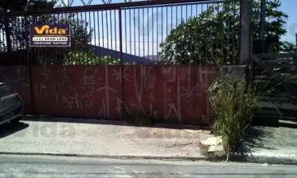 Chácara / sítio à venda no Parque Santa Teresa, Carapicuíba 