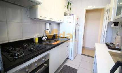 Apartamento com 2 quartos para alugar no Jardim Roberto, Osasco 