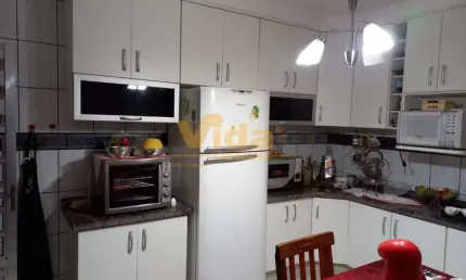 Oportunidade! Sobrado a venda em Jaguaribe  -  Osasco