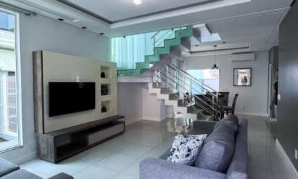 Casa em condomínio fechado com 3 quartos à venda no Glória, Joinville , 177 m2 por R$ 1.695.000