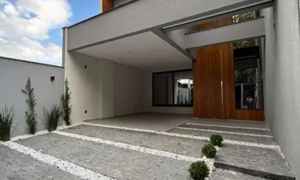 Casa com 3 quartos à venda no América, Joinville  por R$ 1.570.000