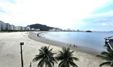 Apartamento 3 Dormitórios com dependência e Vista maravilhosa para o Mar