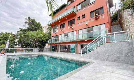 Sobrado com 6 dormitórios à venda, 961 m² por R$ 11.800.000,00 - Marapé - Santos/SP