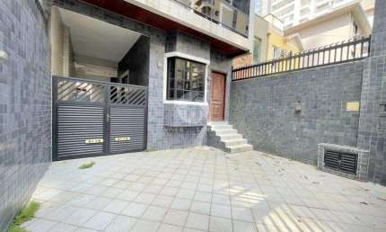 sobrado no Gonzaga todo modernizado, entrar e morar