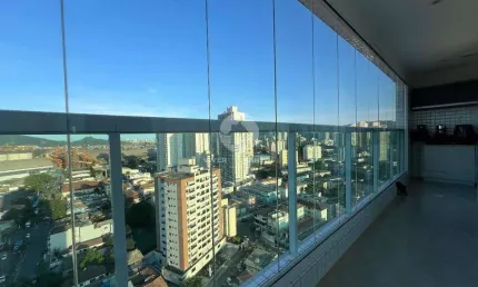 Apartamento 2 dormitorios, 1 suíte, 1 vaga demarcada.