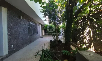 Sobrado à venda, 3 quartos, 1 suíte, 1 vaga, Ponta da Praia - Santos/SP
