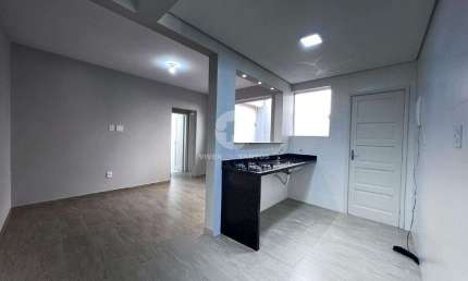 Apartamento reformado com 2 quartos na Vila Belmiro